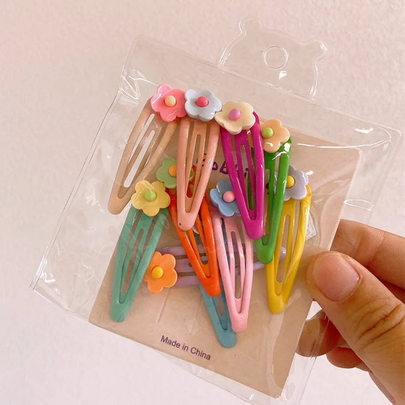 Lot de 10 mini pinces à cheveux mignonnes pour enfants.